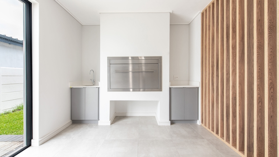 3 Bedroom Property for Sale in Le Coste Estate Western Cape